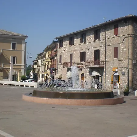 Piazza degli Angeli-2